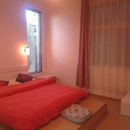 דאלי Four Seasons Youth Hostel מראה חיצוני תמונה